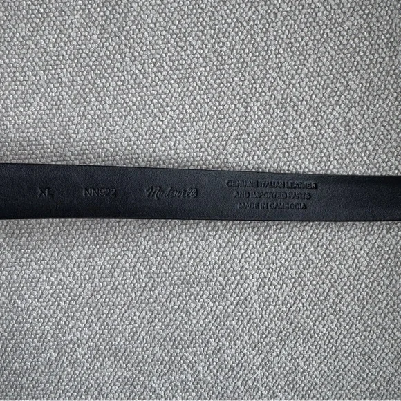 NWOT MADEWELL Women’s Triple Metal Keeper Belt True Black Gold Leather Size XL - Picture 10 of 16